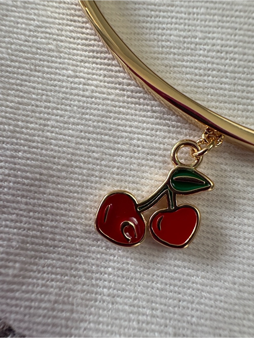 Coach Cherry Bracelet - Picture 11 of 12